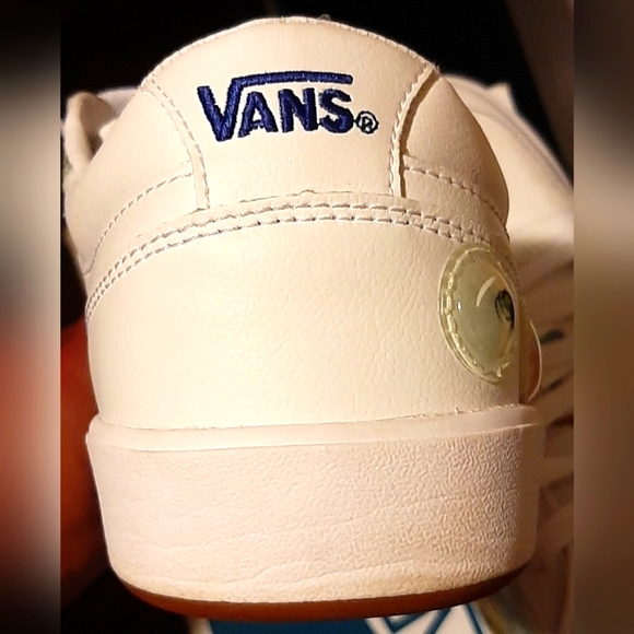 Vans X SpongeBob ComfyCush Lowland - Picture 16 of 16